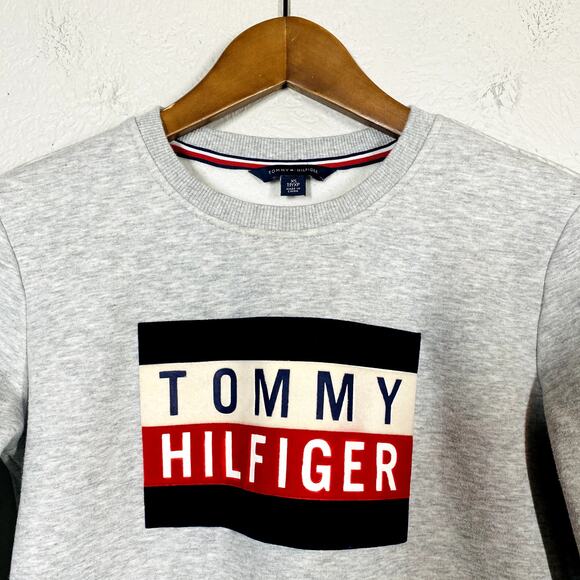 Tommy Hilfiger Felt Logo Jumper Pullover Sweatshirt Long Sleeve Casual - XS - Picture 2 of 4